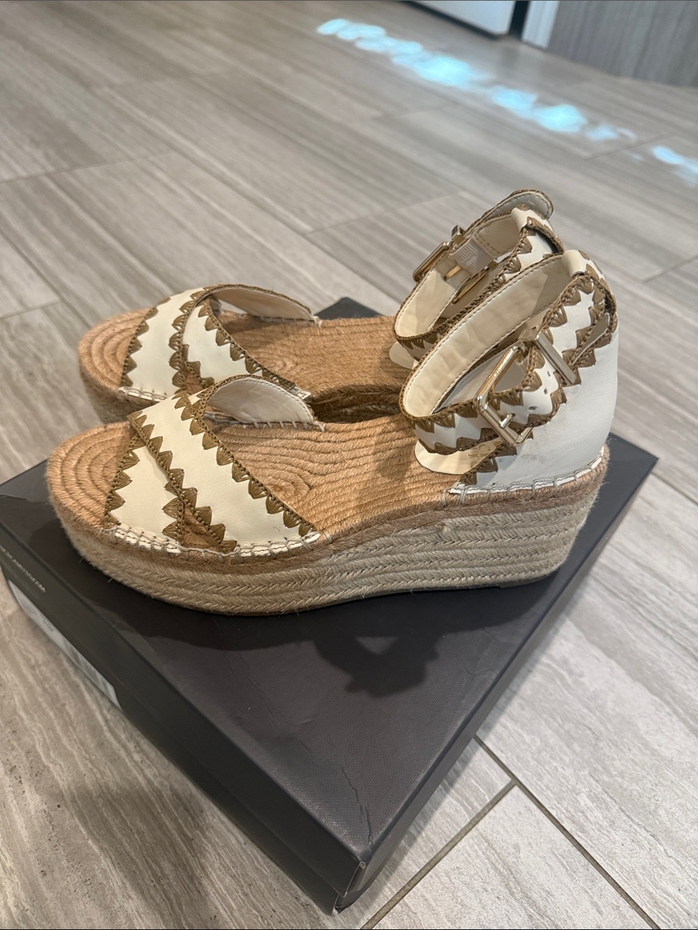 Vince Camuto Treyenn Wedge Espadrille Sandals - Cream 9.5M